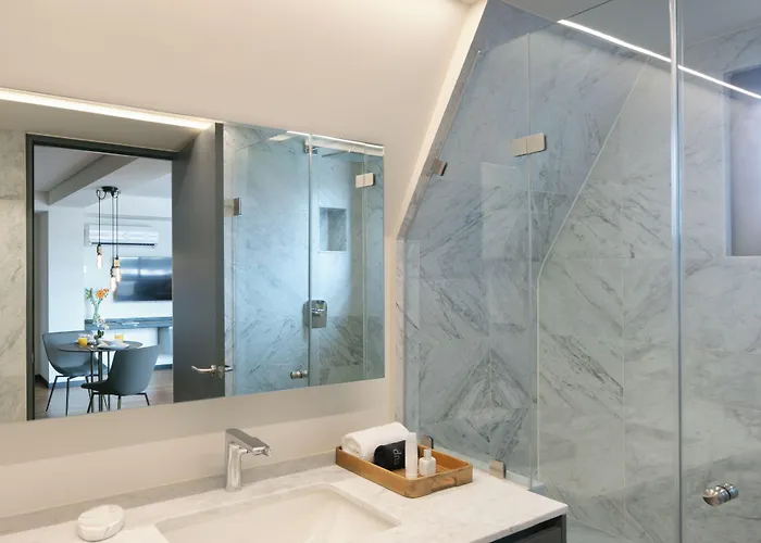 Hotel Amberes 64, An Ascend Collection